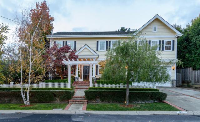 49 W Summit Dr