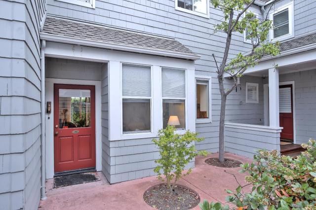 379 Catamaran St