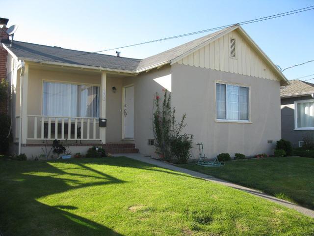 1044 Montgomery