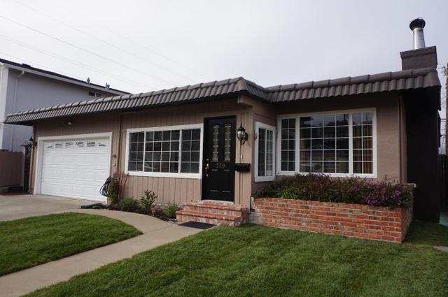 70 Nelson Ct
