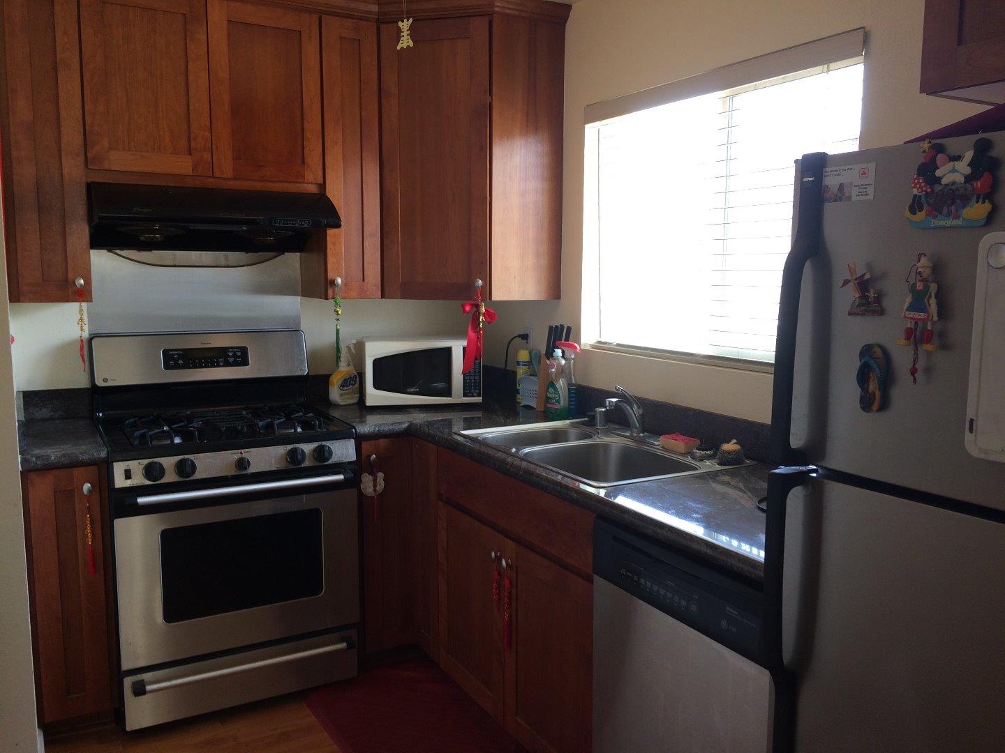 For Sale: 3875 Carter Dr #APT 302 South San Francisco, CA 94080