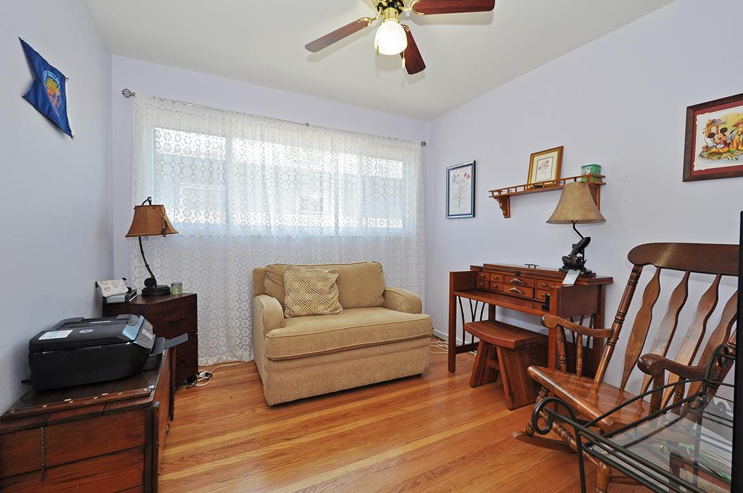 217 E Taylor Ave