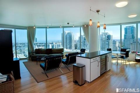 301 Main St #19F