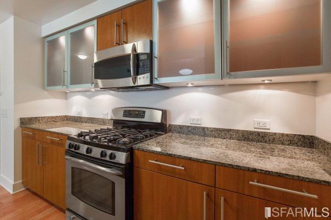 For Sale: 50 Lansing St #302 San Francisco, CA 94105