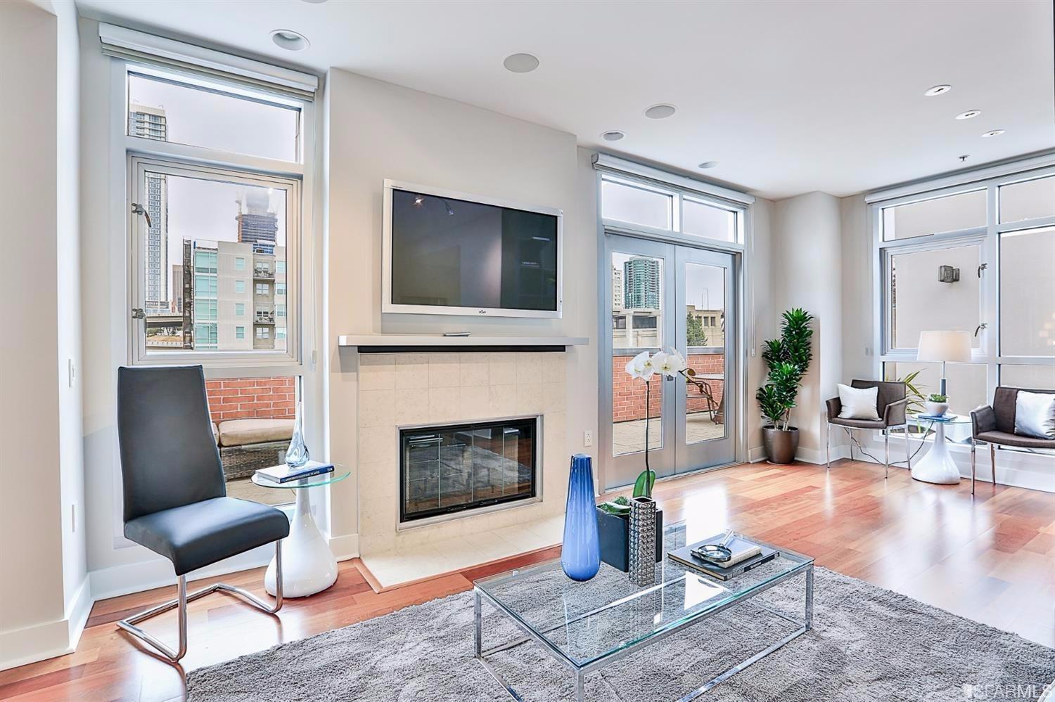 200 Brannan St #512
