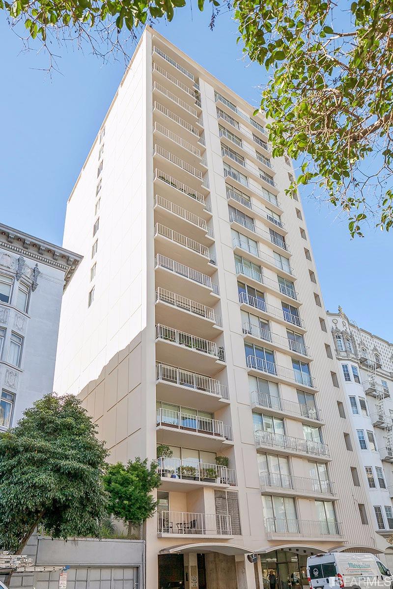 1835 Franklin St #102