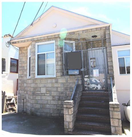 282 Saint Charles Ave
