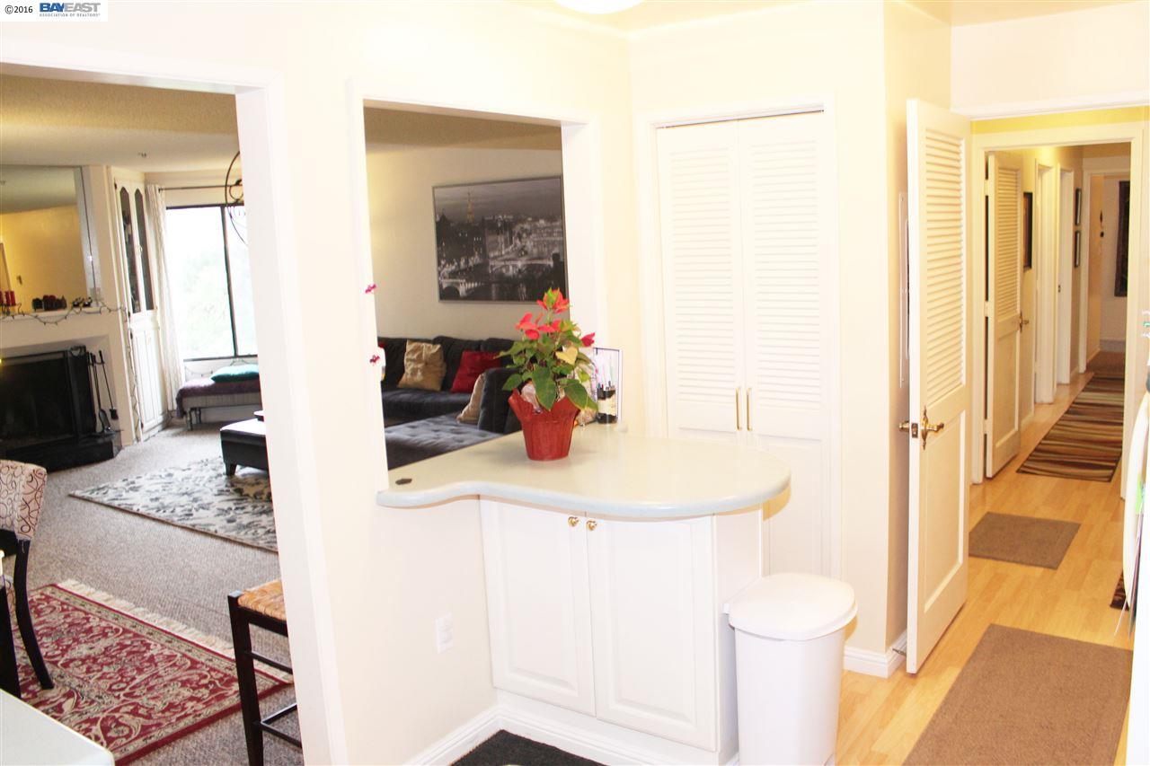 For Sale: 208 N Lake Merced Hls #1B San Francisco, CA 94132