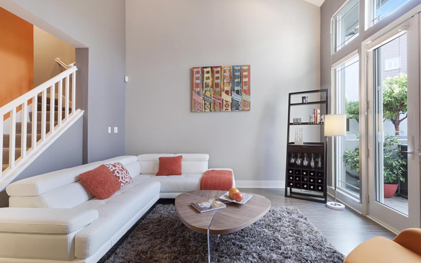 102 Evandale Ave