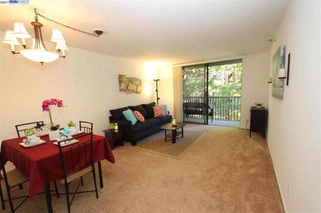 Half Moon Ln #207