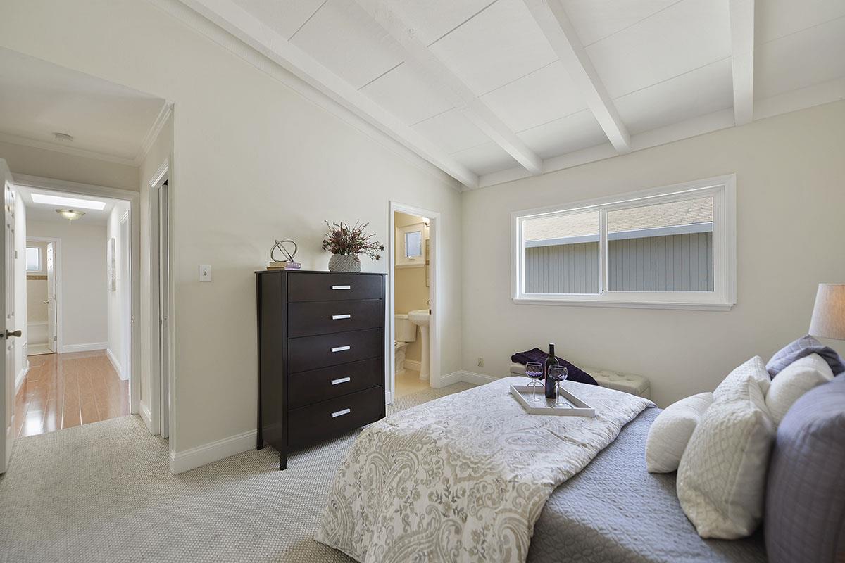 1855 Maxine Ave, San Mateo CA 94401
