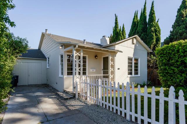 1832 Byron Ave