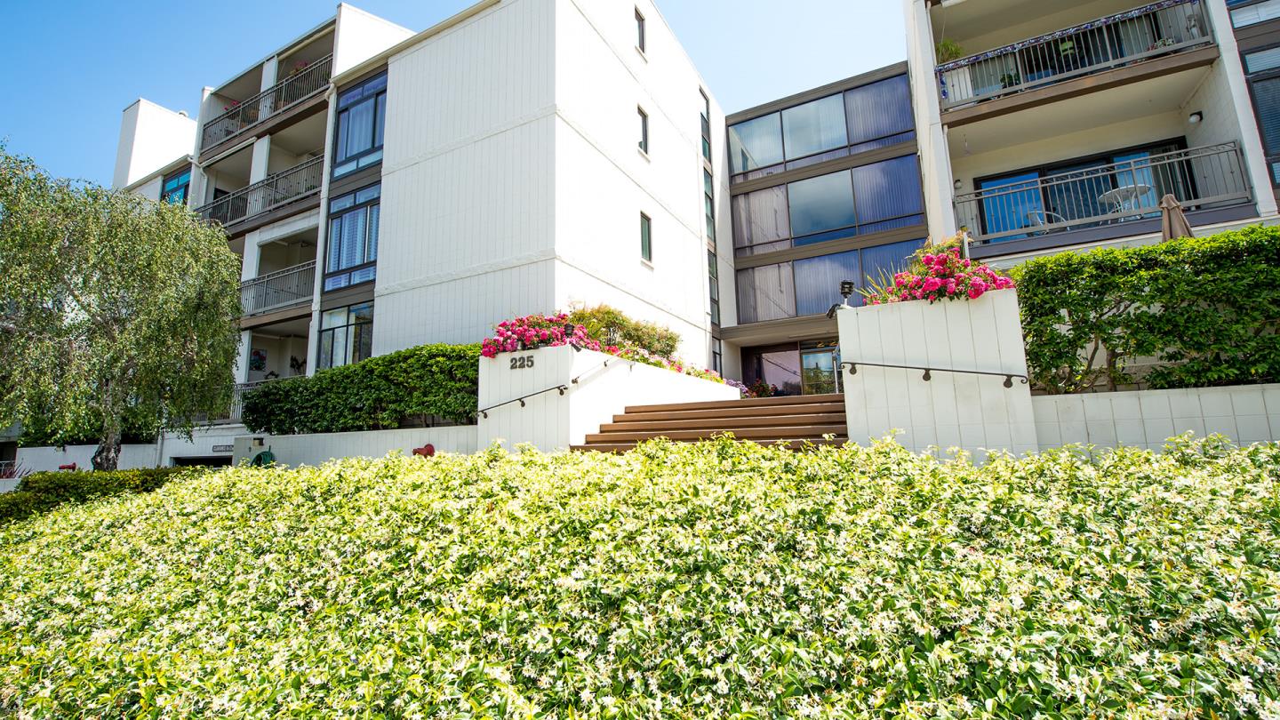 For Sale: 225 Virginia Ave #APT 2F San Mateo, CA 94402
