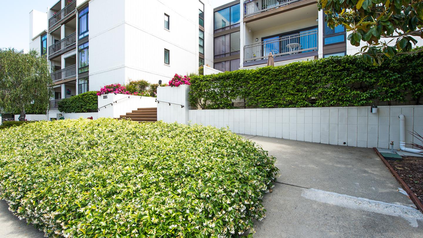 For Sale: 225 Virginia Ave #APT 2F San Mateo, CA 94402