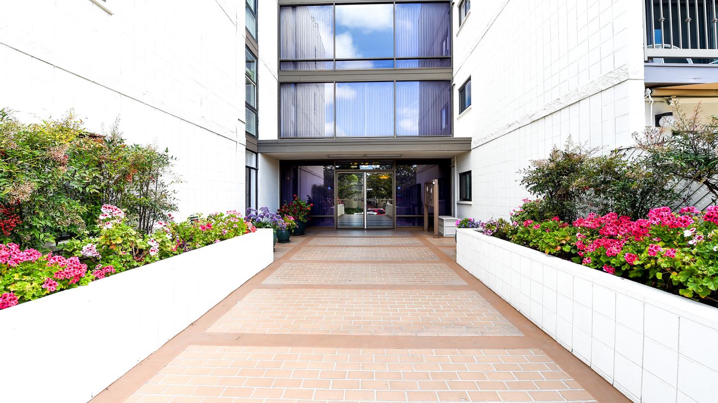 For Sale: 225 Virginia Ave #APT 2F San Mateo, CA 94402