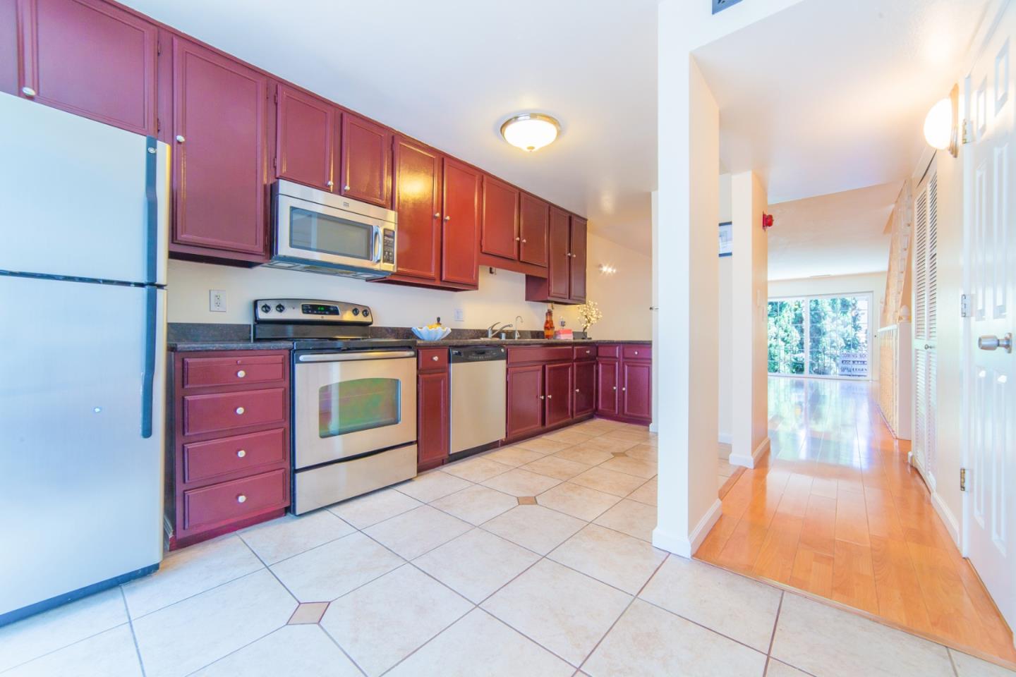 For Sale: 10 El Cerrito Ave San Mateo, CA 94402
