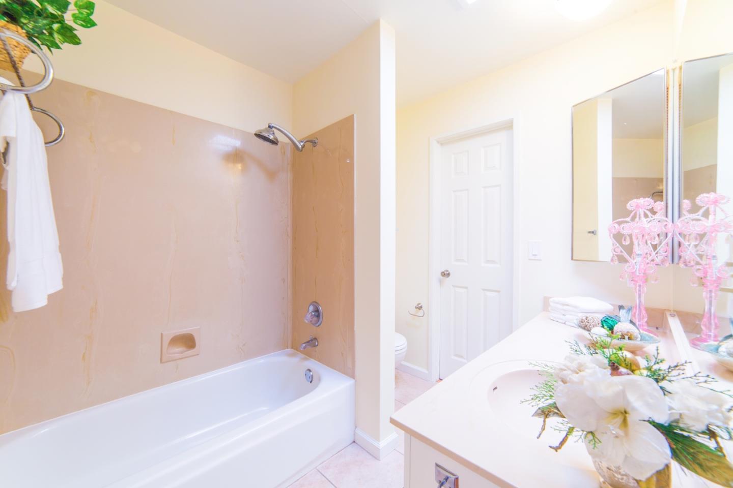 For Sale: 10 El Cerrito Ave San Mateo, CA 94402