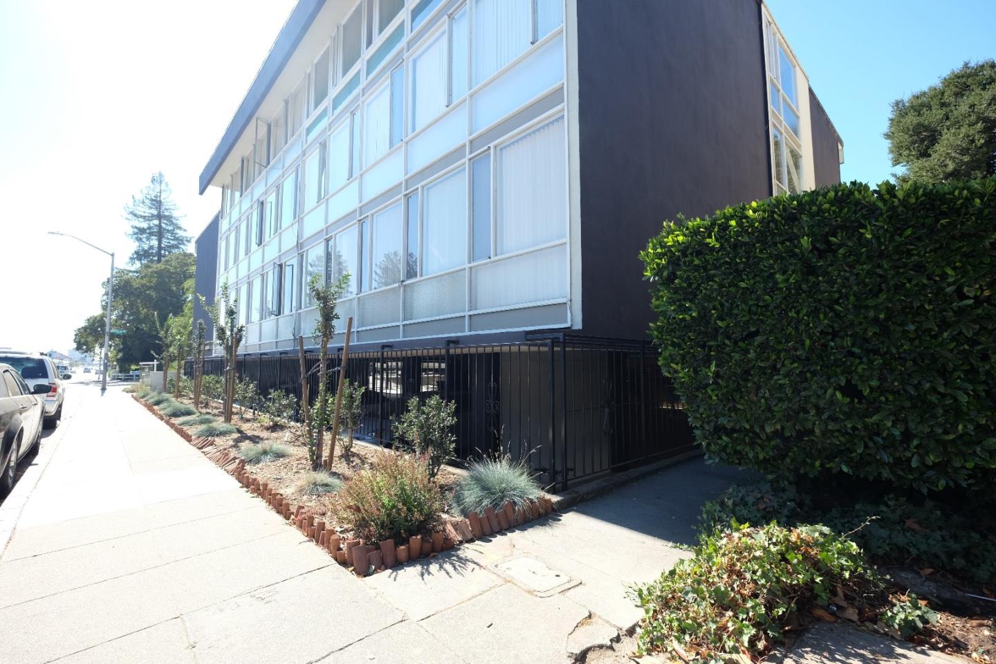 6 Seville Way 205 #205