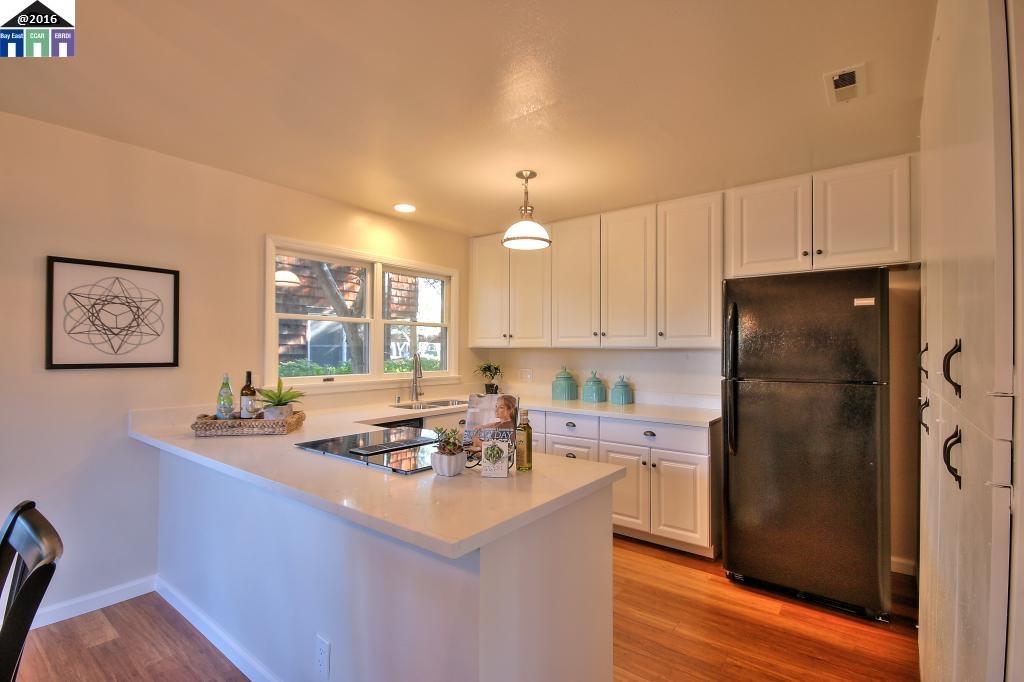 1359 Excelsior Ave
