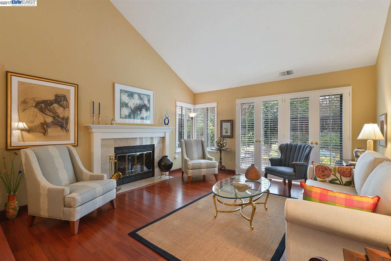 2907 San Jose Ave