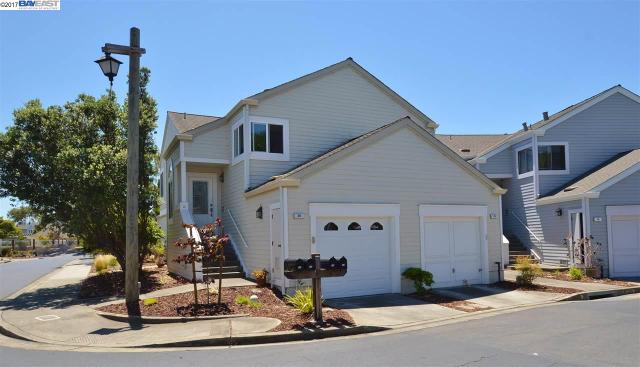 30 Shepardson Ln