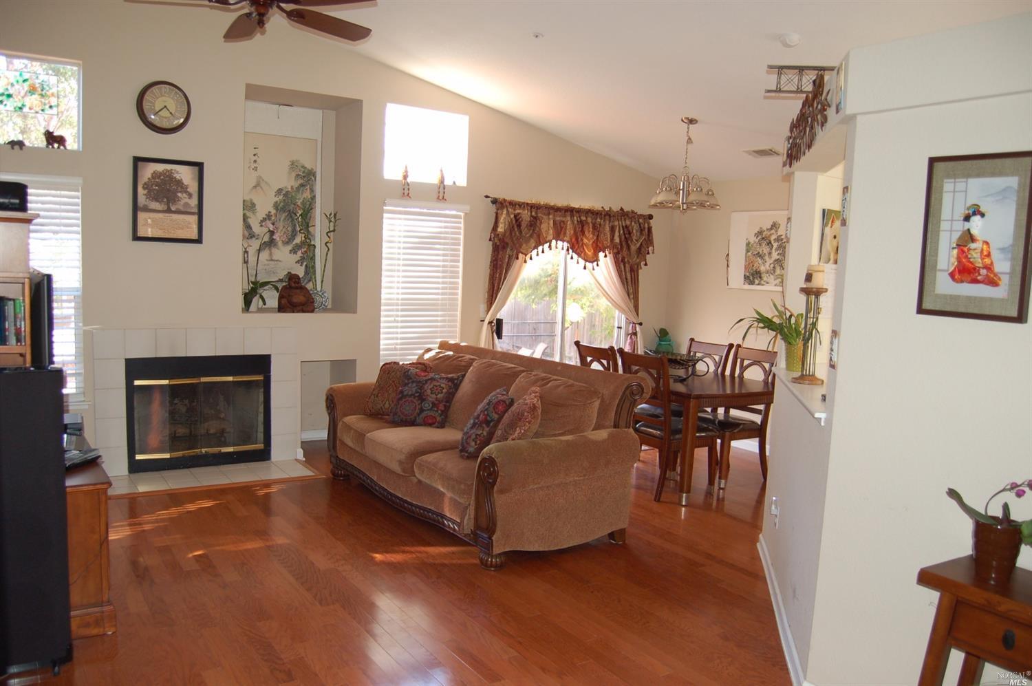 245 Gisela Dr