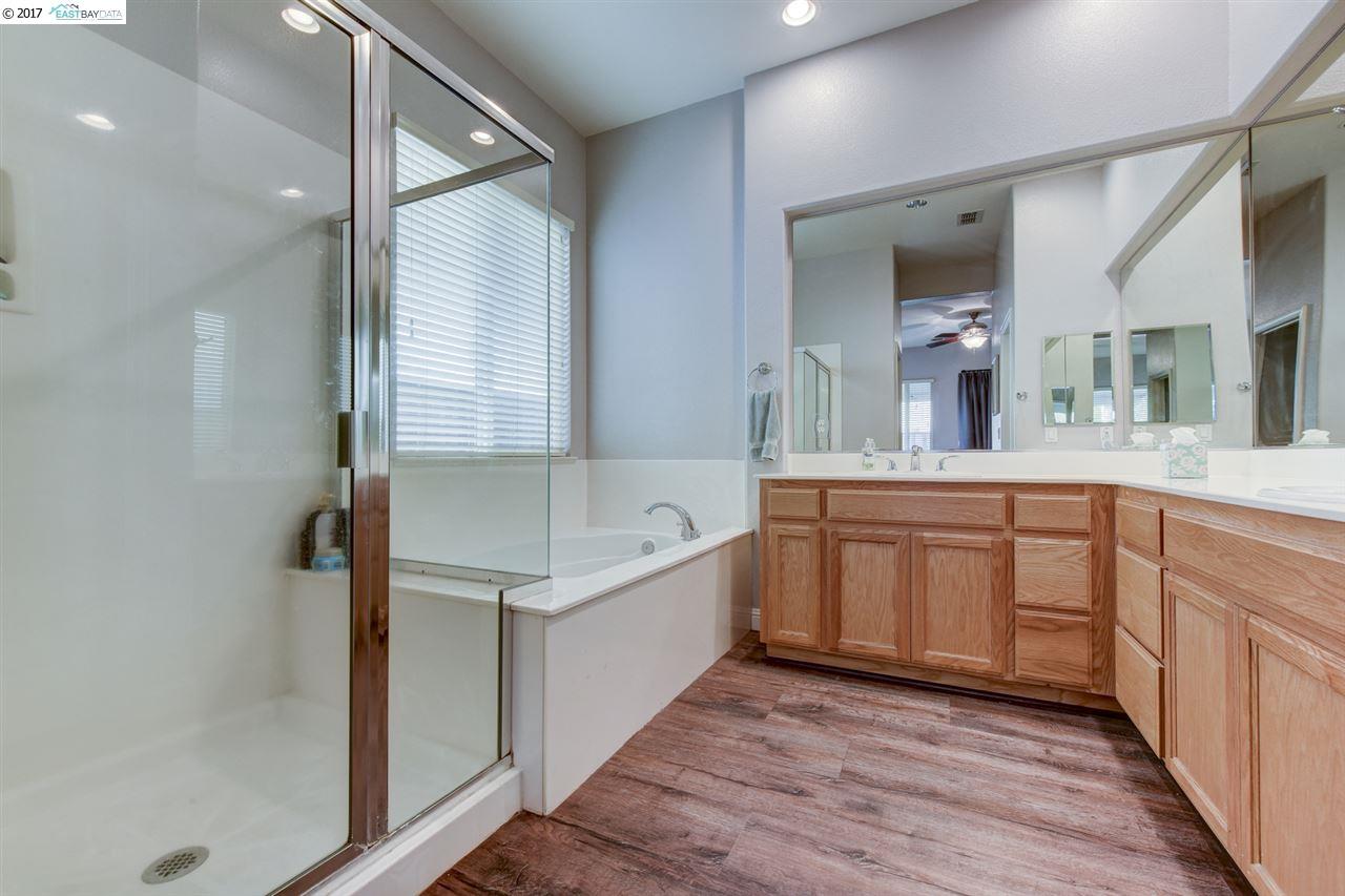 123 Tennyson Ct