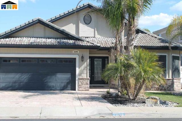 2285 Cypress Pt