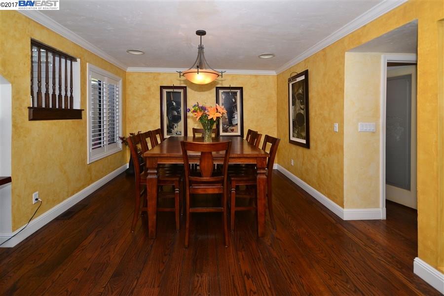 3069 Live Oak Ct