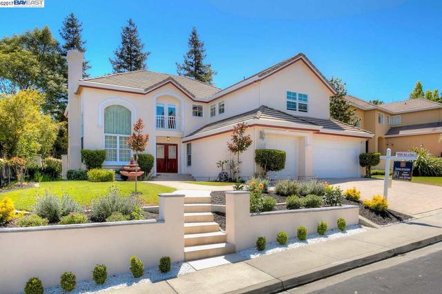 4 Anthurium Ct