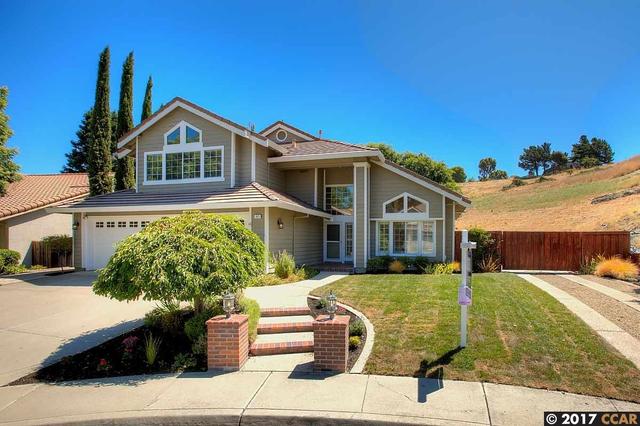 4 Anthurium Ct