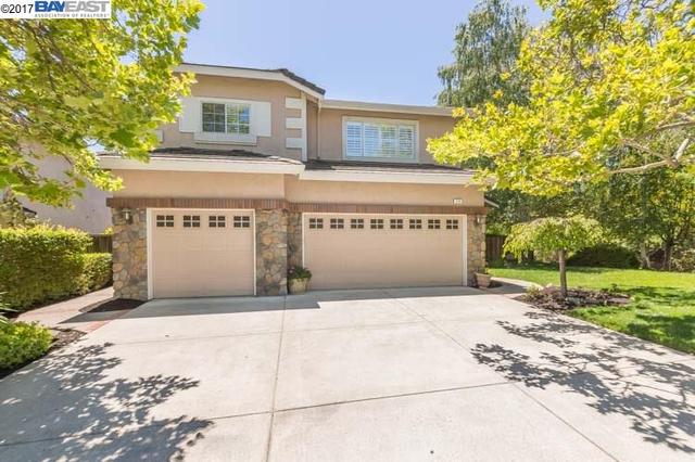 4 Anthurium Ct
