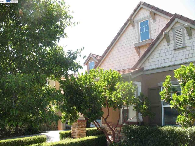 4 Anthurium Ct