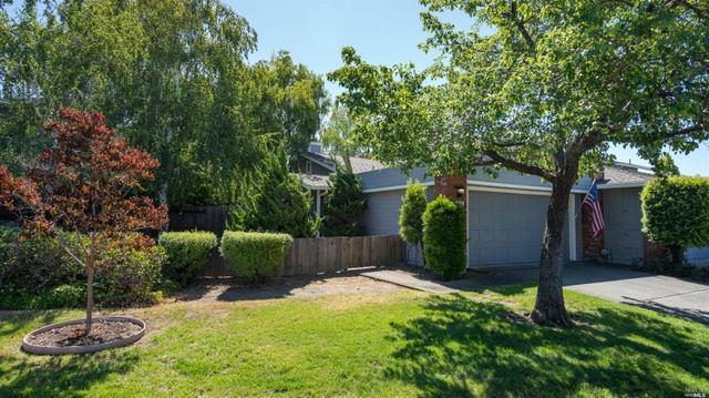 449 Heather Ct