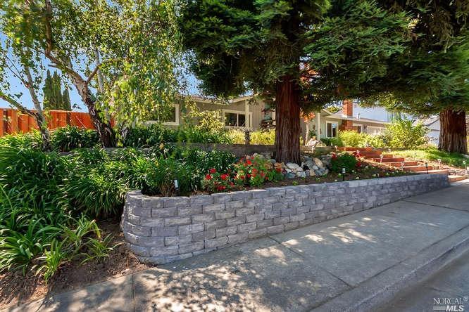 For Sale: 1352 W 14th St Benicia, CA 94510