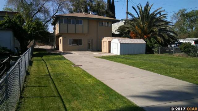 3811 Willow Rd