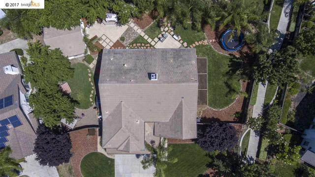 1424 Charisma Way