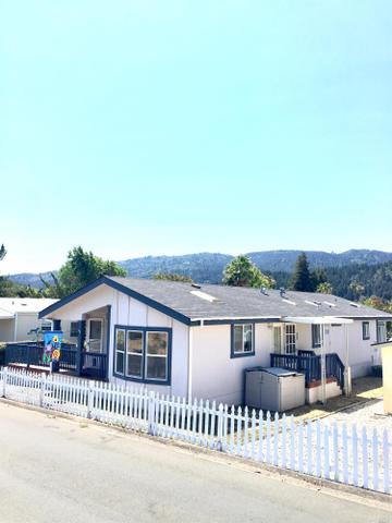 73 Iris Dr
