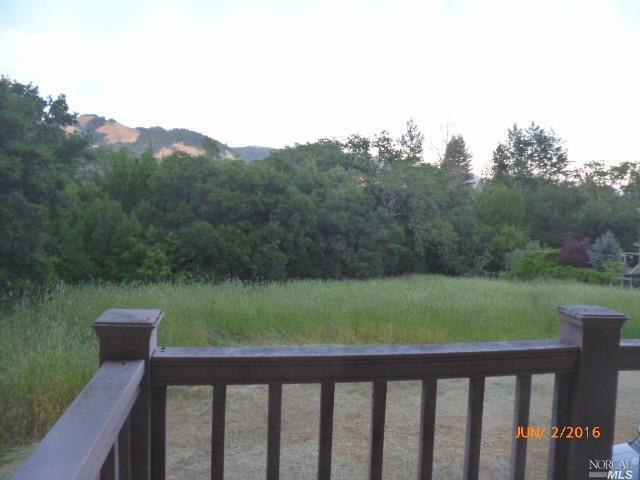 1548 Centennial Cir