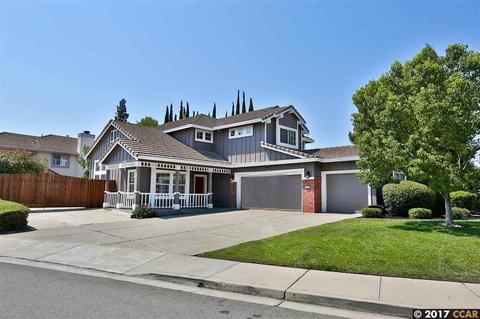 16 Bob White Ct