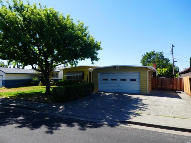 2736 Geranium Ct