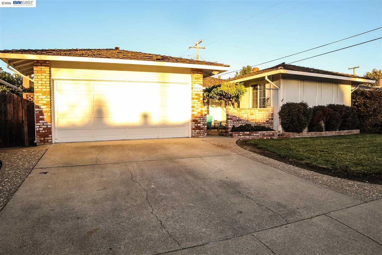 2633 Royal Ann Dr