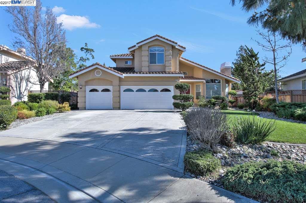 41591 Apricot Ln