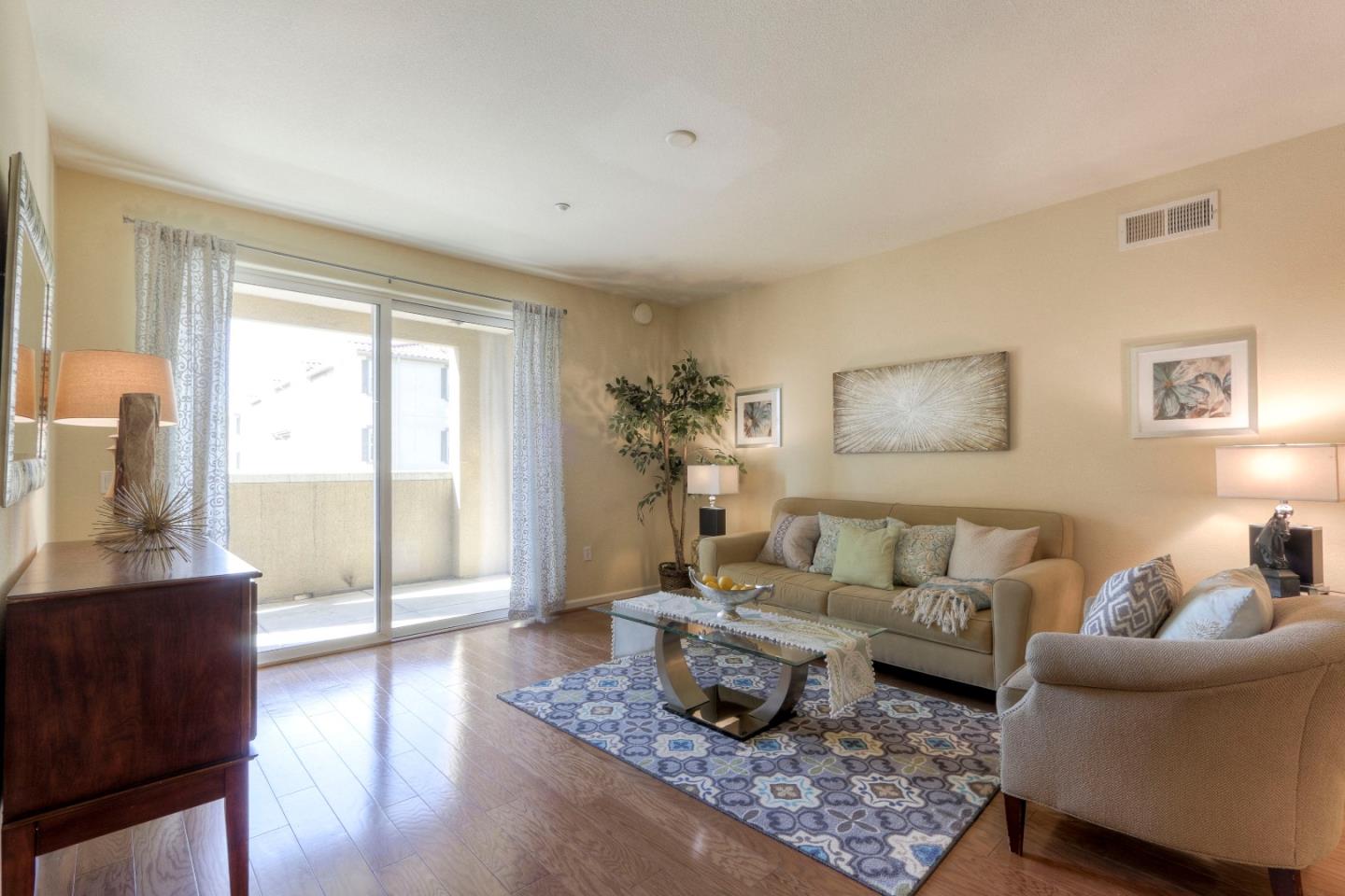 49002 Cinnamon Fern Common #APT 210, Fremont CA 94539