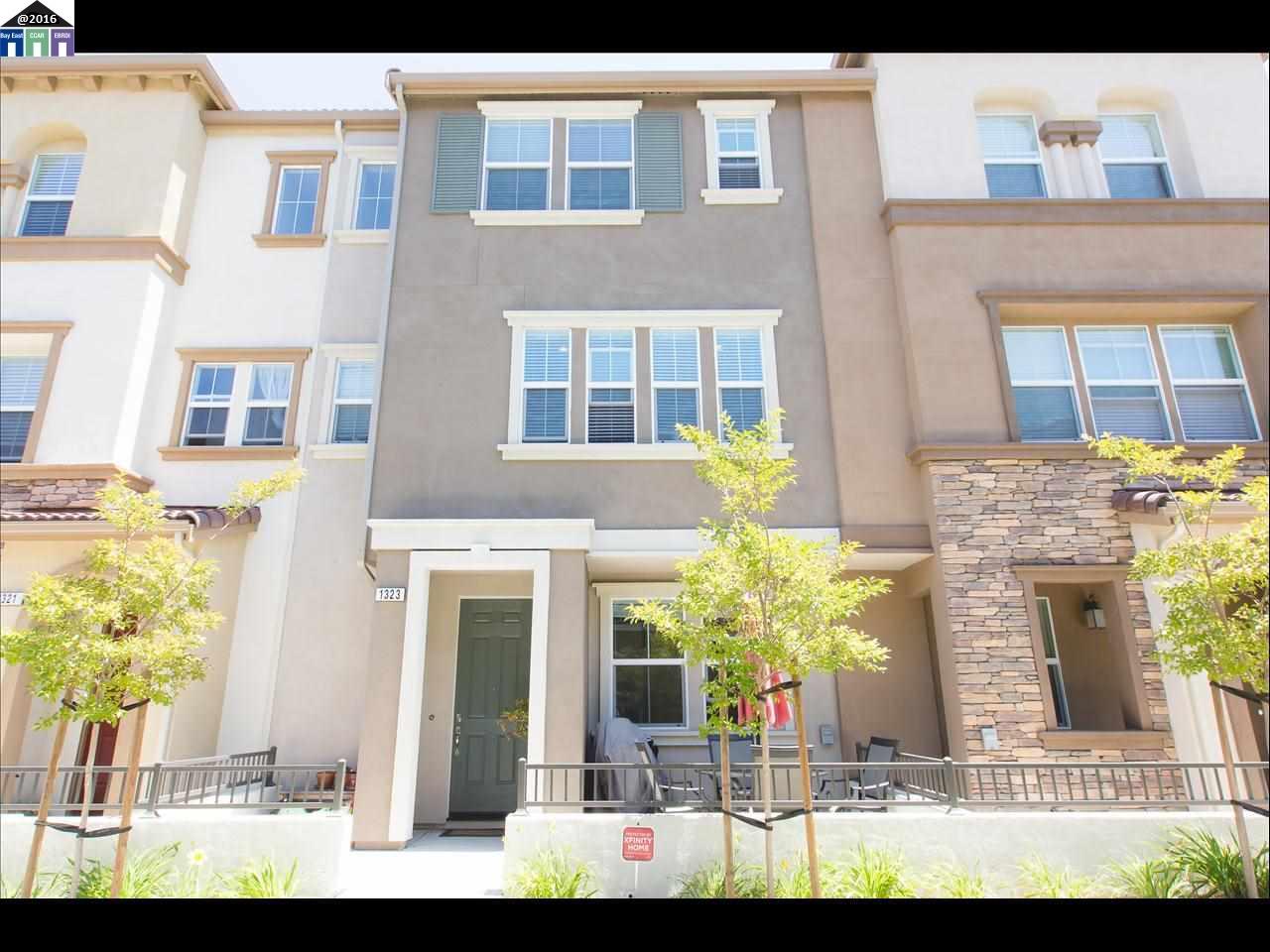 For Sale: 1323 M L King Dr Hayward, CA 94541