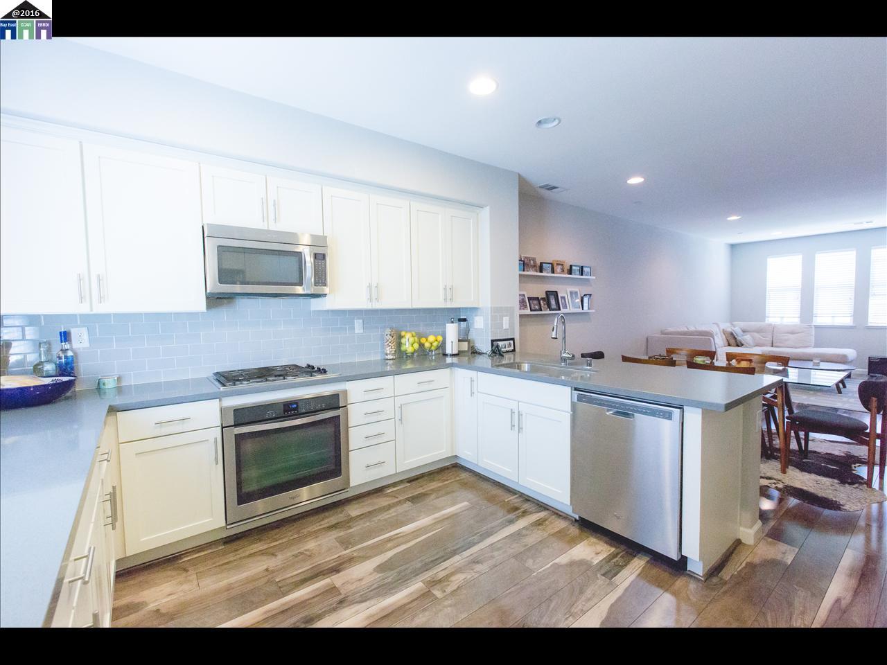 For Sale: 1323 M L King Dr Hayward, CA 94541