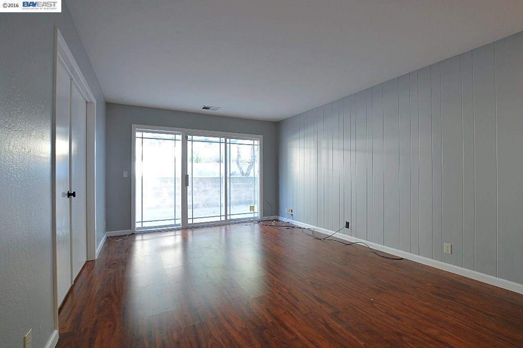 1274 Highland Blvd