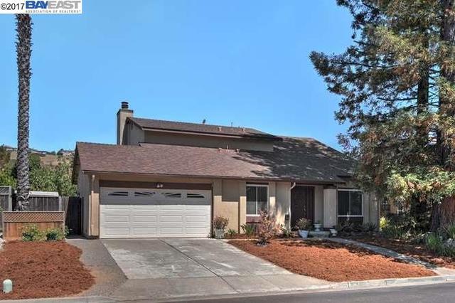1673 Highland Blvd