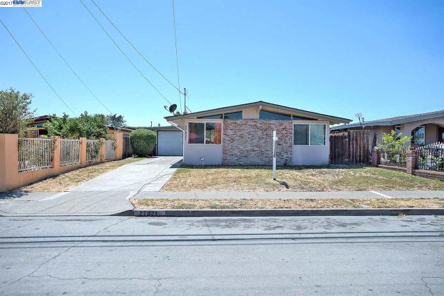 27999 Lancelot Ct