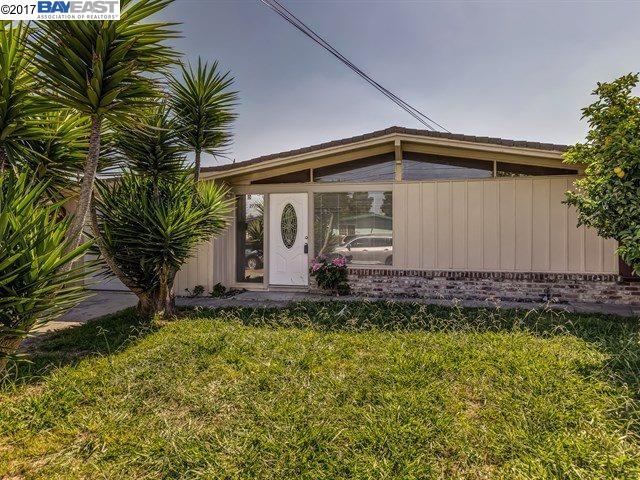 27999 Lancelot Ct